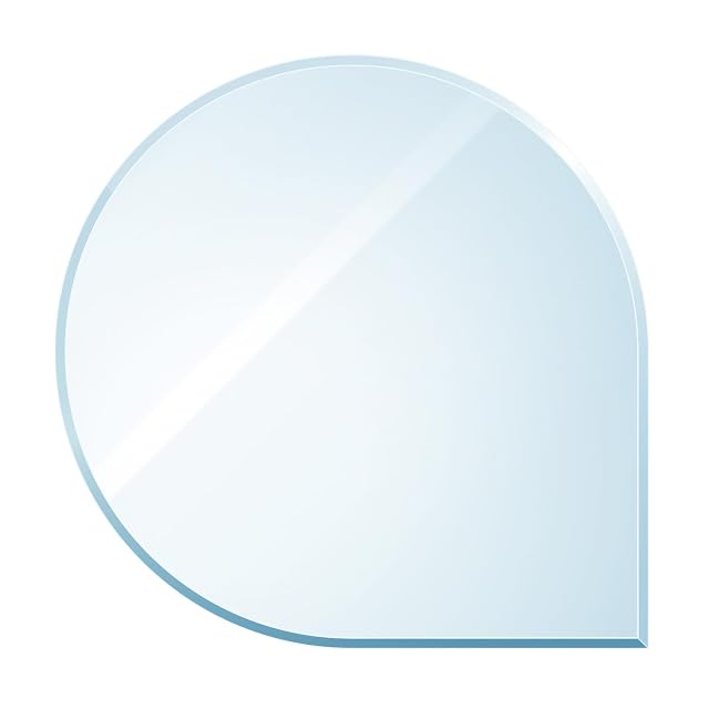 Una placa antichispas transparente de vidrio templado en forma de lágrima, de 1100 por 1100 milímetros, para una estufa de rincón